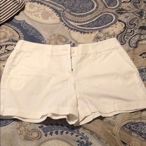 Loft- White Riviera 4” shorts. New with tags.